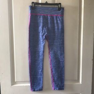 Capri spandex leggings